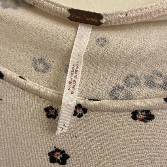 Free People To The Tropics Floral Top Puff Sleeves Ivory Small - Picture 4 of 5